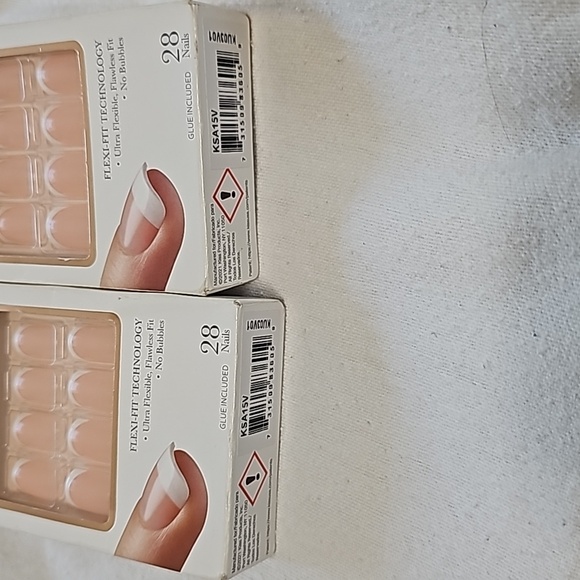 💋 Kiss Press On Nails French Tips - Picture 2 of 7